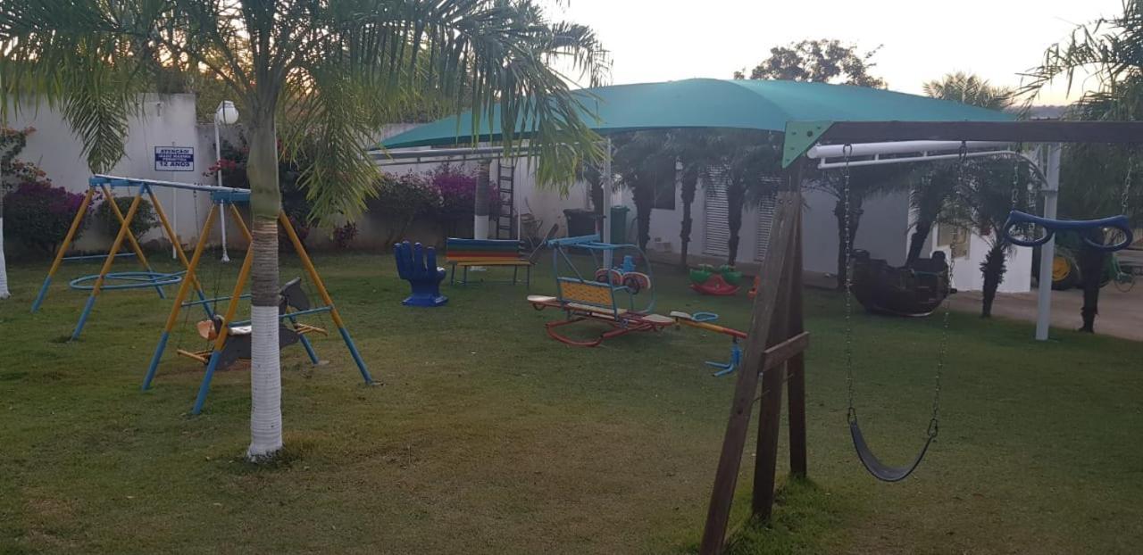 Apartamento Do Lago, Com Churrasqueira Privativa , Cozinha , Internet Banda Larga, Rampa Barco E Jet, Pesqueiro - B101 Caldas Novas Bagian luar foto