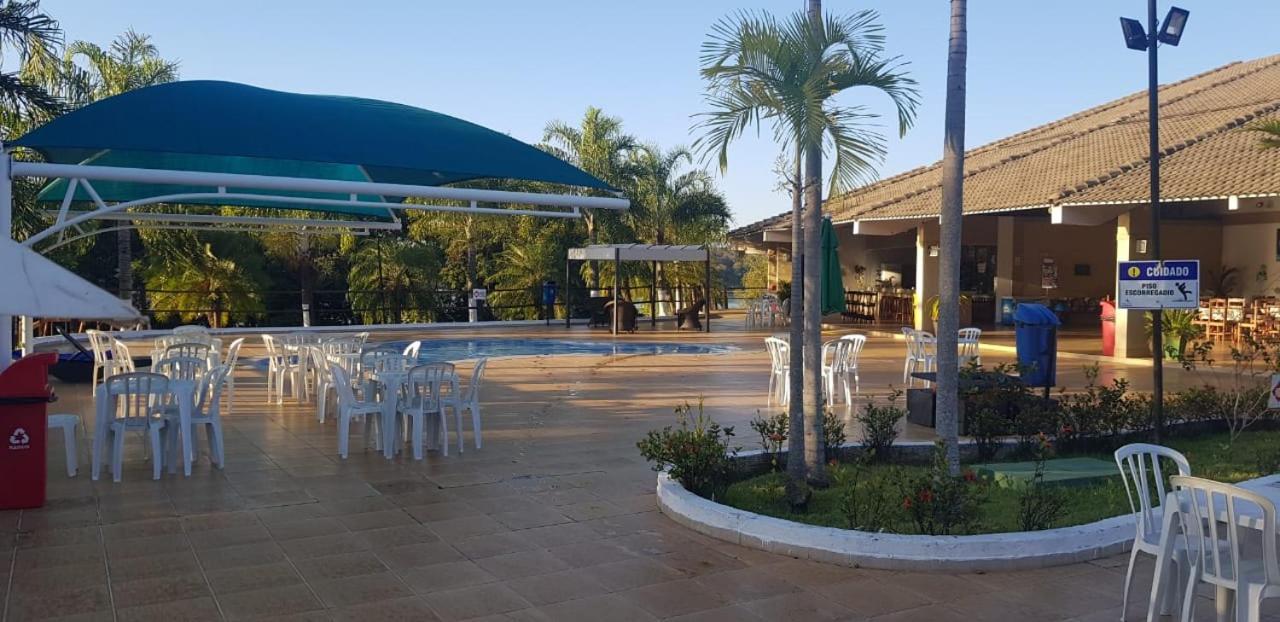 Apartamento Do Lago, Com Churrasqueira Privativa , Cozinha , Internet Banda Larga, Rampa Barco E Jet, Pesqueiro - B101 Caldas Novas Bagian luar foto