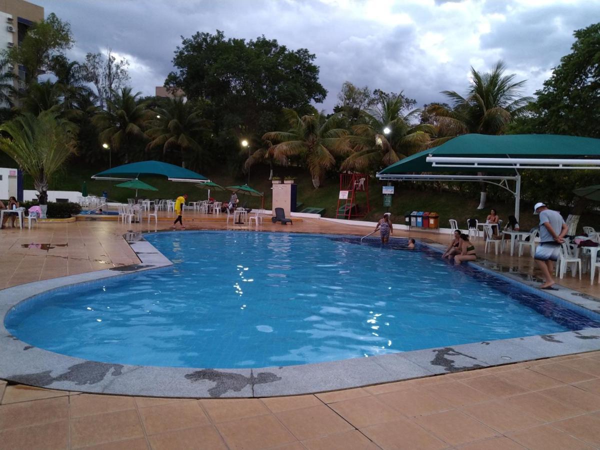 Apartamento Do Lago, Com Churrasqueira Privativa , Cozinha , Internet Banda Larga, Rampa Barco E Jet, Pesqueiro - B101 Caldas Novas Bagian luar foto