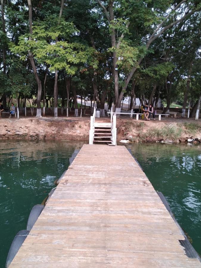 Apartamento Do Lago, Com Churrasqueira Privativa , Cozinha , Internet Banda Larga, Rampa Barco E Jet, Pesqueiro - B101 Caldas Novas Bagian luar foto